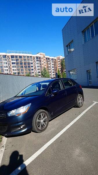 Хэтчбек Citroen C4 2012 в Киеве