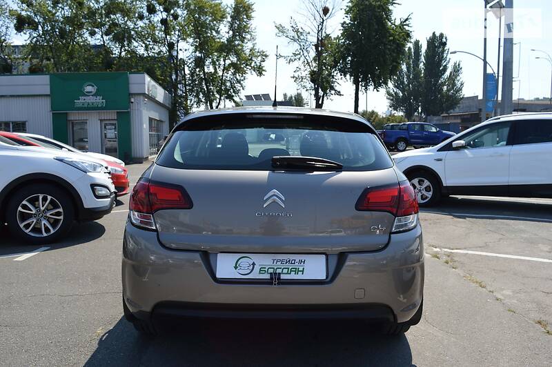 Хетчбек Citroen C4 2017 в Києві фото 6 Хетчбек Citroen C4 2017 в Києві