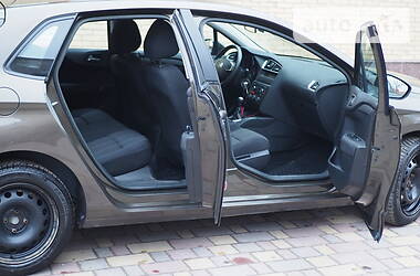 Хетчбек Citroen C4 2014 в Запоріжжі