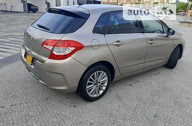 Хэтчбек Citroen C4 2014 в Ужгороде