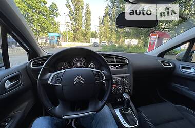 Хэтчбек Citroen C4 2016 в Киеве