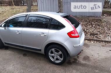 Хэтчбек Citroen C4 2004 в Днепре