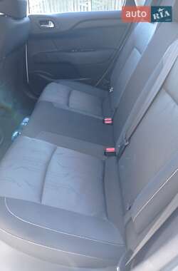 Хэтчбек Citroen C4 2014 в 