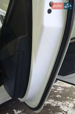 Хэтчбек Citroen C4 2014 в 