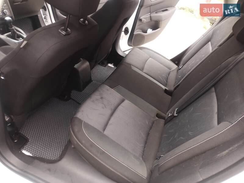 Хэтчбек Citroen C4 2017 в Львове