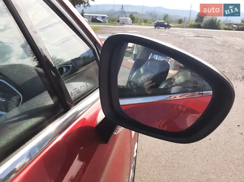 Citroen C4 2013 VIN VF7NC9HD8DY622152 фото оголошення 2 з 52