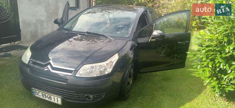 Хетчбек Citroen C4 2008 в Комарному