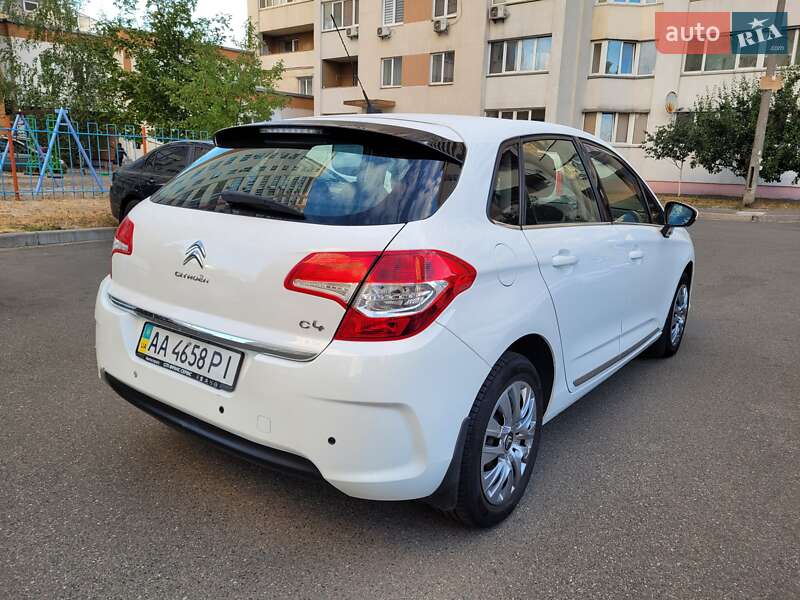 Хетчбек Citroen C4 2013 в Києві