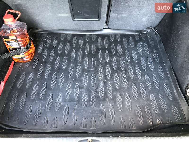 Хэтчбек Citroen C4 2011 в Броварах