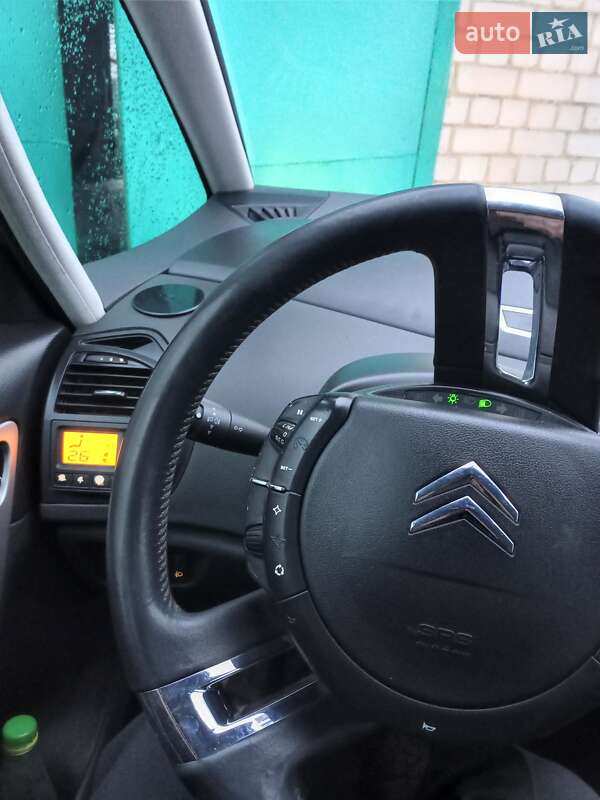 Хэтчбек Citroen C4 2009 в Днепре