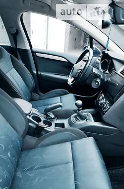 Хетчбек Citroen C4 2011 в Кременці