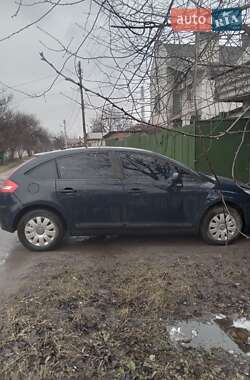 Хэтчбек Citroen C4 2006 в 
