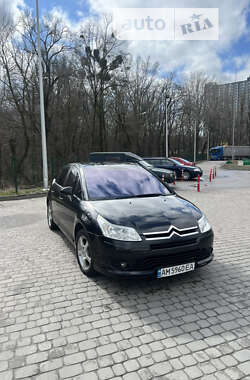 Хэтчбек Citroen C4 2007 в Киеве