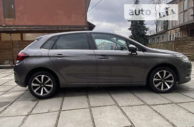 Хэтчбек Citroen C4 2017 в Петропавловской Борщаговке