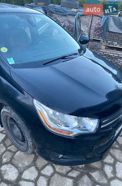 Хэтчбек Citroen C4 2013 в 