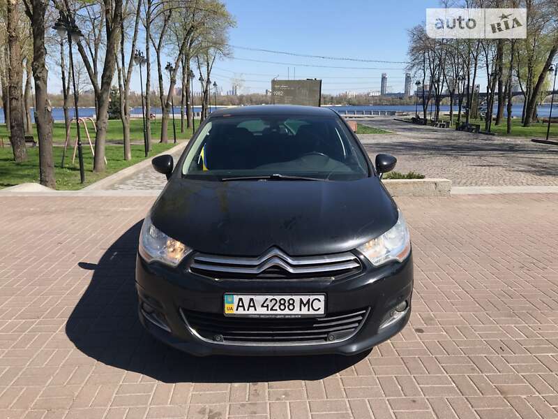 Хетчбек Citroen C4 2012 в Києві