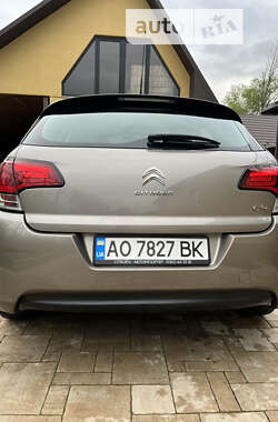 Хетчбек Citroen C4 2016 в Ужгороді