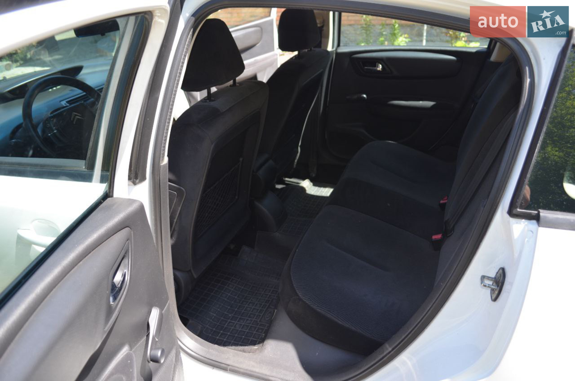 2010 Citroen C4 - мініатюра 8