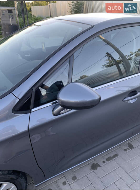 Хэтчбек Citroen C4 2011 в Ивано-Франковске фото 12 Хэтчбек Citroen C4 2011 в Ивано-Франковске