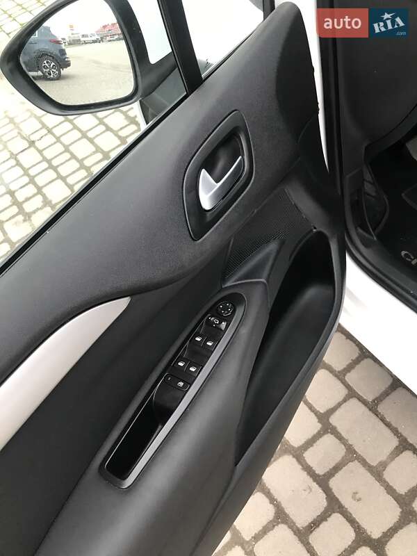 Хэтчбек Citroen C4 2017 в Радехове
