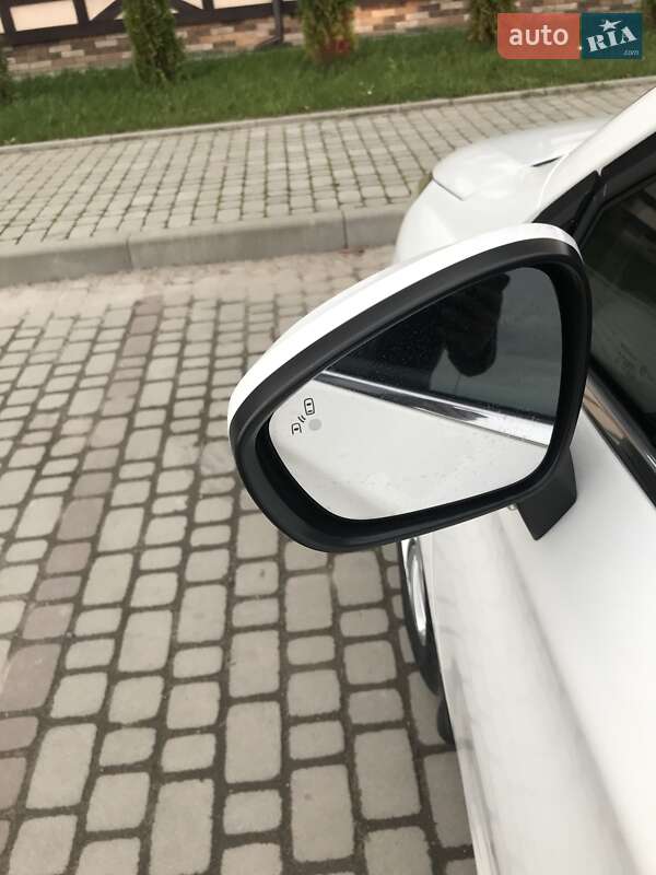 Хэтчбек Citroen C4 2017 в Радехове