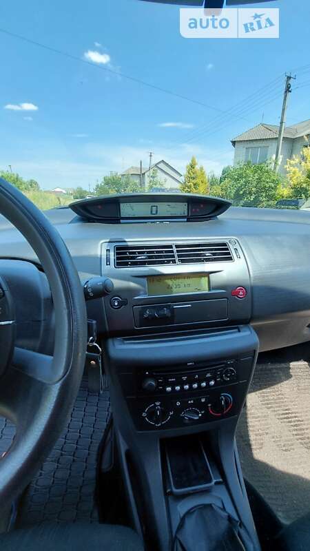 Хэтчбек Citroen C4 2009 в Золотоноше