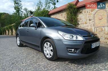 Хэтчбек Citroen C4 2009 в 