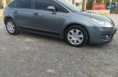 Хэтчбек Citroen C4 2009 в 