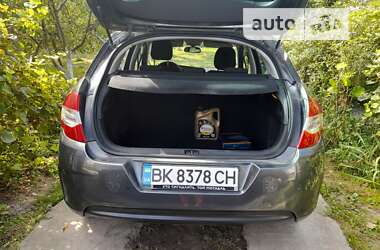 Хетчбек Citroen C4 2014 в Рівному