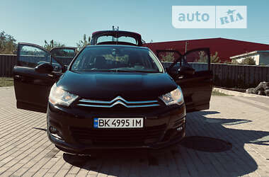 Хетчбек Citroen C4 2010 в Гощі