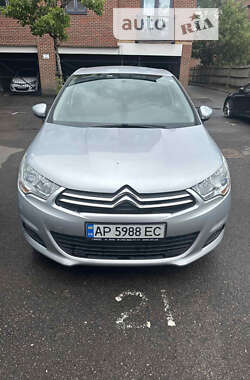 Хэтчбек Citroen C4 2014 в Киеве