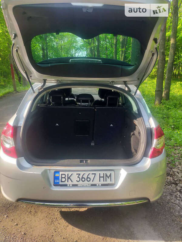 Хетчбек Citroen C4 2012 в Луцьку