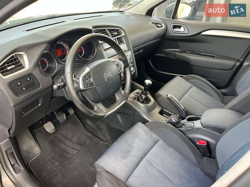 Хэтчбек Citroen C4 2013 в Днепре фото 17 Хэтчбек Citroen C4 2013 в Днепре