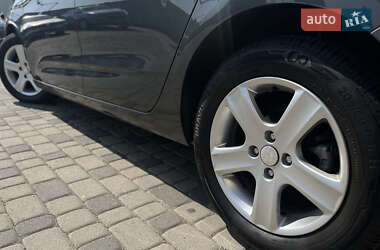 Хетчбек Citroen C4 2014 в 