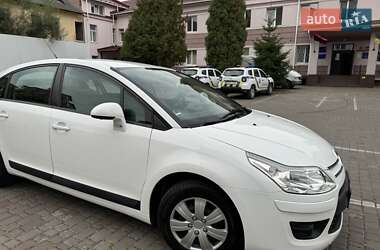 Хэтчбек Citroen C4 2009 в 