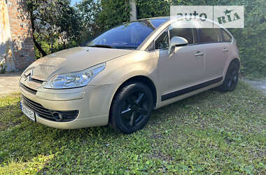 Хэтчбек Citroen C4 2008 в Прилуках