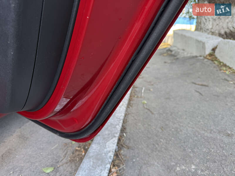 Хэтчбек Citroen C4 2012 в Павлограде