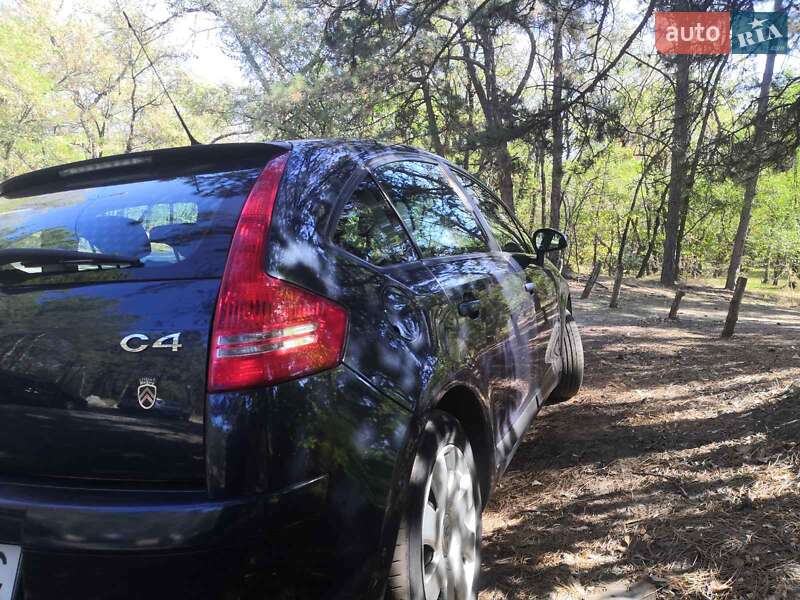 Хетчбек Citroen C4 2009 в Запоріжжі