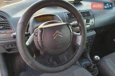 Хэтчбек Citroen C4 2005 в 