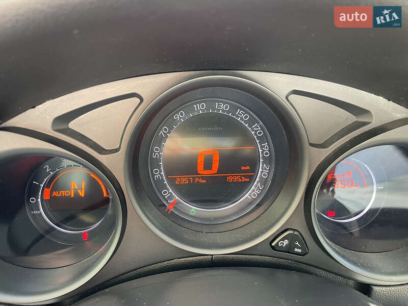 Хэтчбек Citroen C4 2012 в Киеве