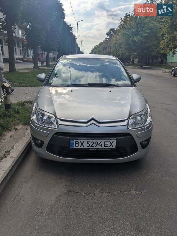 Хетчбек Citroen C4 2010 в Червонограді