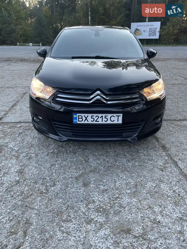 Хэтчбек Citroen C4 2010 в 