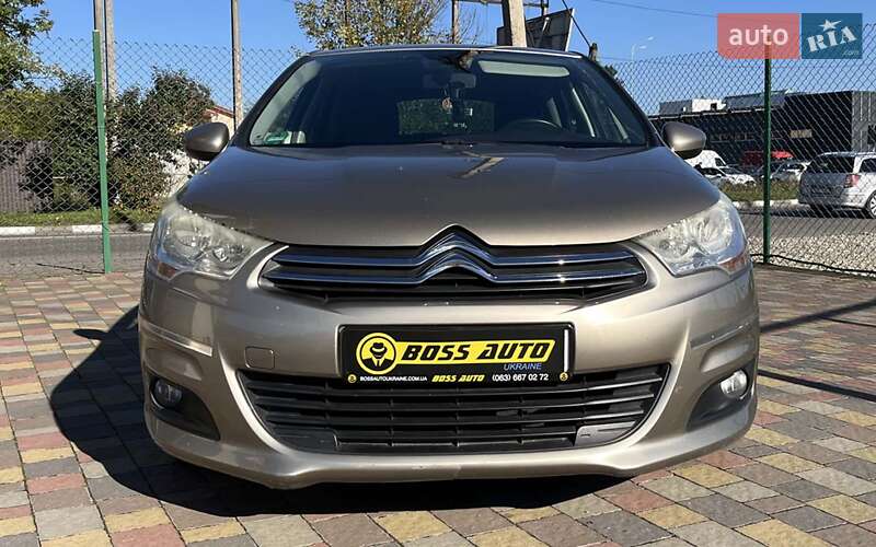 Хетчбек Citroen C4 2011 в Стрию