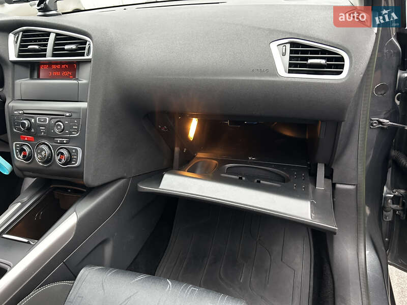 Хэтчбек Citroen C4 2013 в Киеве