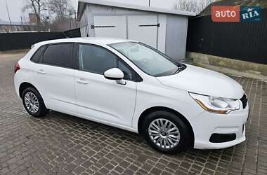 Хэтчбек Citroen C4 2012 в 