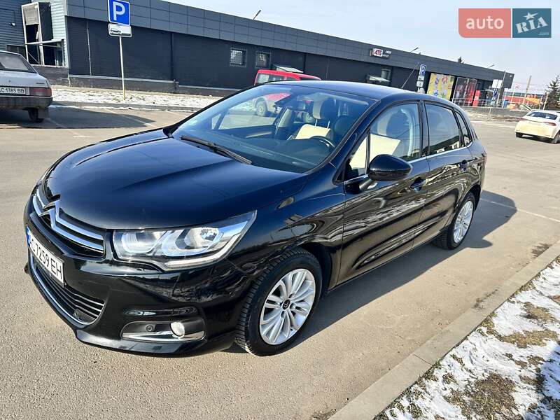 Хэтчбек Citroen C4 2016 в Луцке