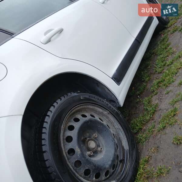 Хетчбек Citroen C4 2010 в Жовкві