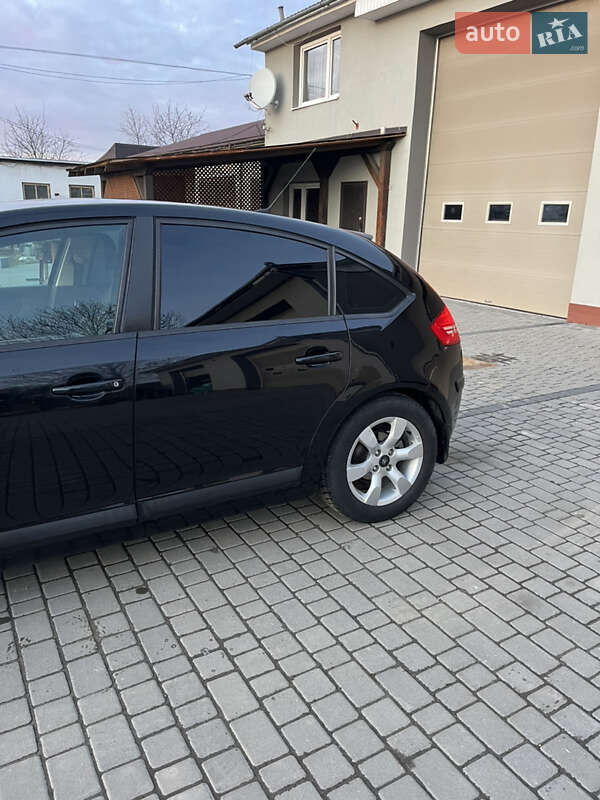 Хетчбек Citroen C4 2010 в Калуші