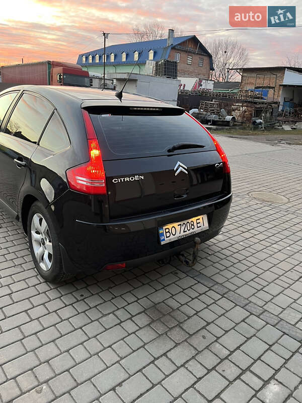 Хетчбек Citroen C4 2010 в Калуші