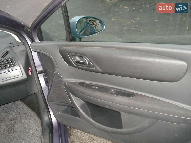Купе Citroen C4 2008 в Києві